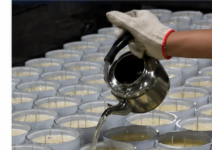 Wax pouring process